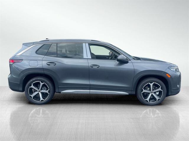 Photo of 2025 Platinum Gray Volkswagen Tiguan