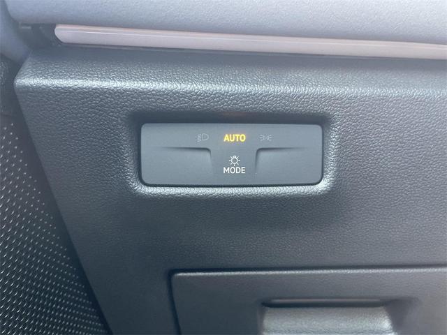 Photo of 2025 Platinum Gray Volkswagen Tiguan