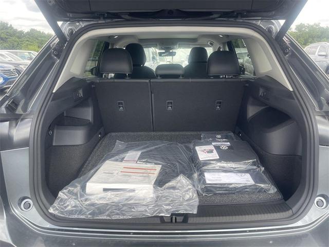 Photo of 2025 Platinum Gray Volkswagen Tiguan
