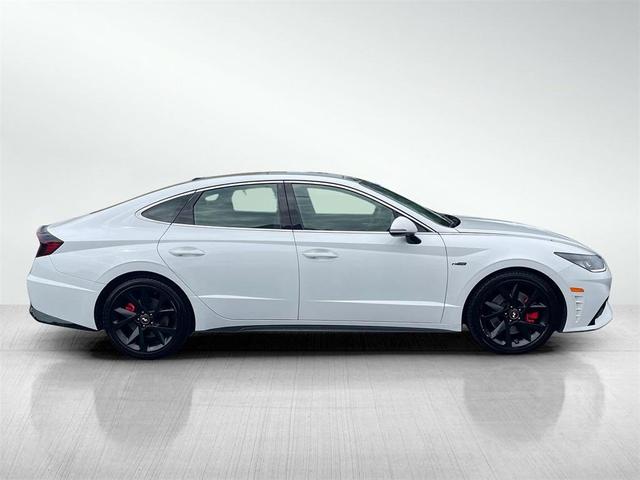 Photo of 2022 Quartz White Hyundai SONATA