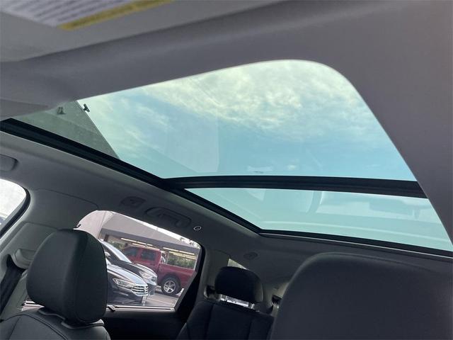 Photo of 2023 Navarra Blue Metallic Audi Q7