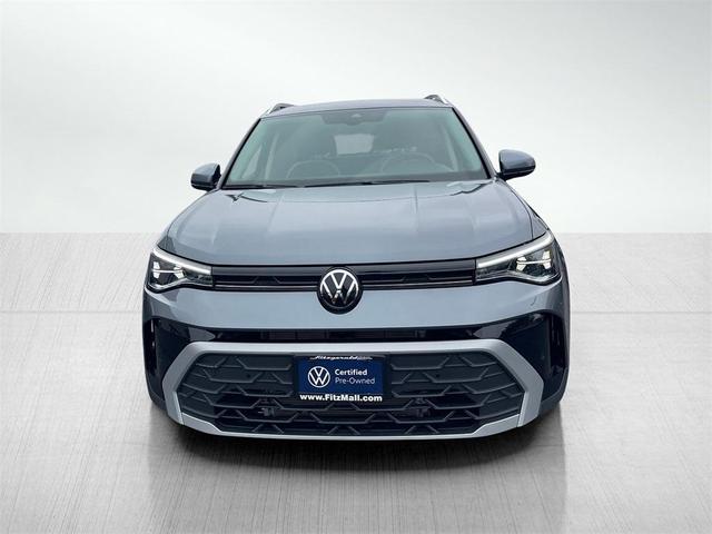Photo of 2025 Platinum Gray Metallic Volkswagen Taos