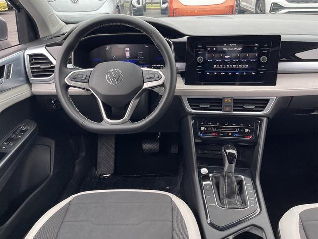 Photo of 2025 Platinum Gray Metallic Volkswagen Taos