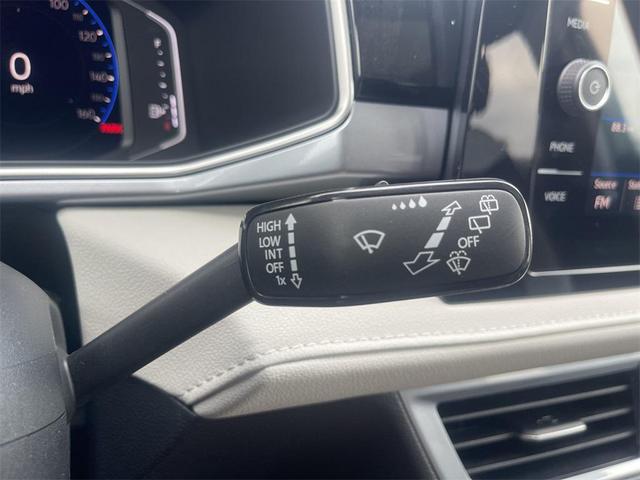 Photo of 2025 Moss Volkswagen Taos