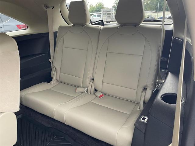 Photo of 2018 Crystal Black Acura MDX