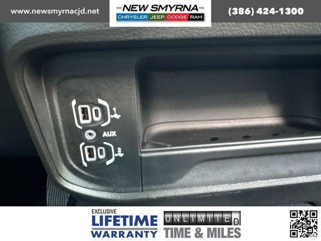 Photo of 2025 Bright White Clearcoat RAM 2500