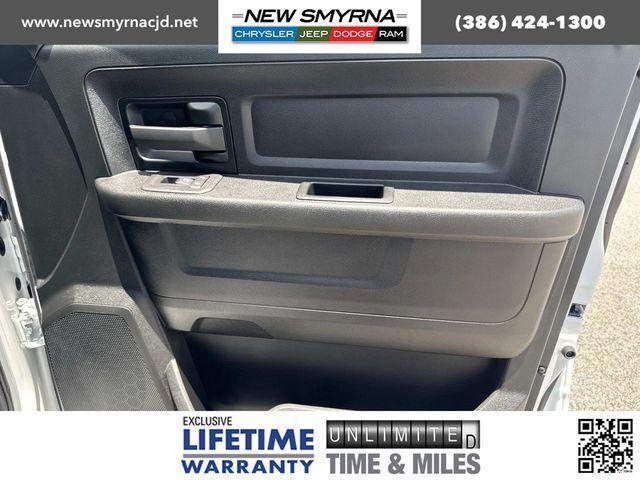 Photo of 2025 Bright White Clearcoat RAM 2500