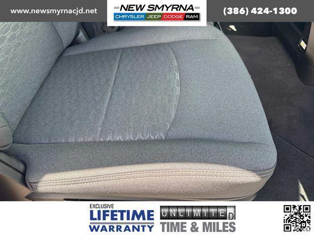 Photo of 2025 Bright White Clearcoat RAM 2500