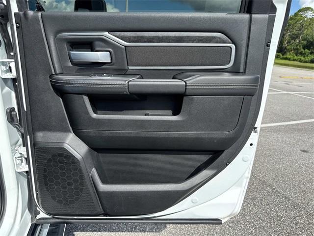 Photo of 2024 Bright White Clearcoat RAM 2500