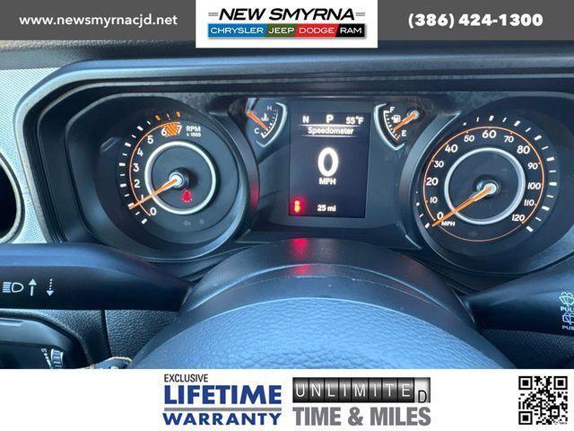 Photo of 2025 Hydro Blue Pearl Jeep Wrangler