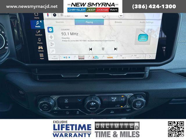 Photo of 2025 Hydro Blue Pearl Jeep Wrangler