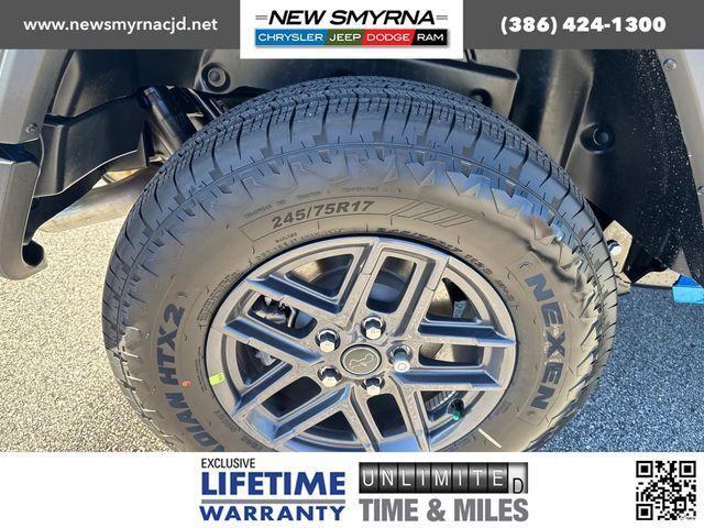 Photo of 2025 Hydro Blue Pearl Jeep Wrangler