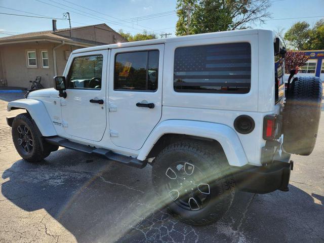 Photo of 2014 Bright White Clearcoat Jeep Wrangler Unlimited