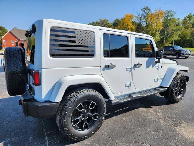 Photo of 2014 Bright White Clearcoat Jeep Wrangler Unlimited