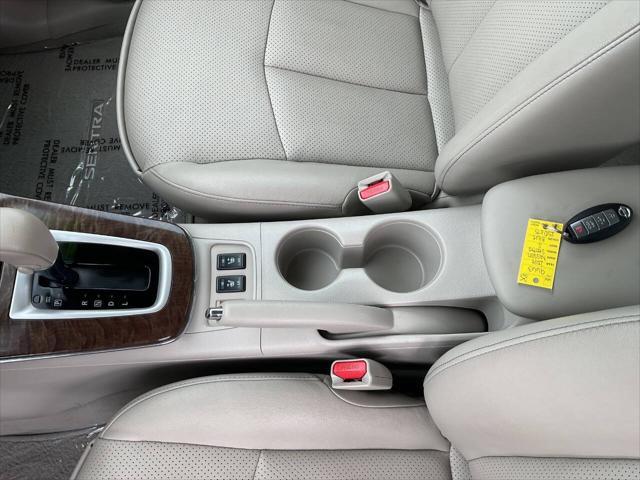 Photo of 2014 Graphite Blue Nissan Sentra