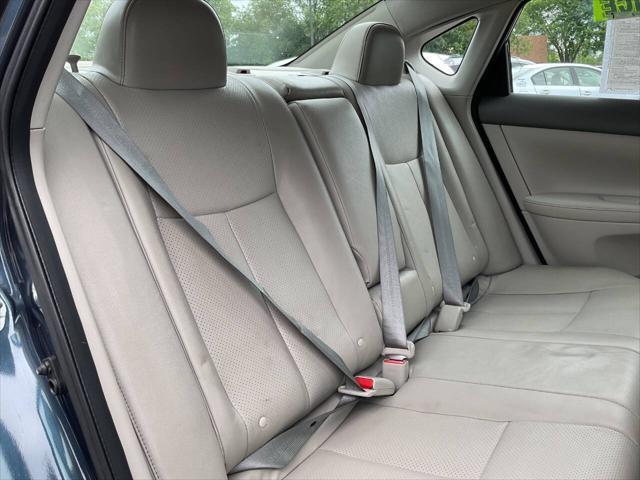 Photo of 2014 Graphite Blue Nissan Sentra