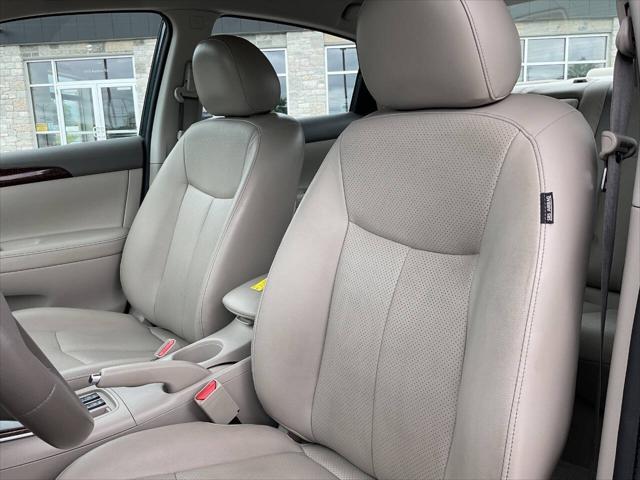 Photo of 2014 Graphite Blue Nissan Sentra