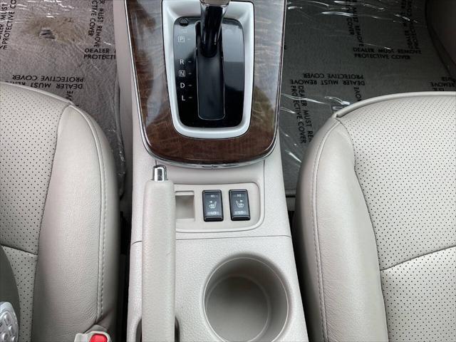 Photo of 2014 Graphite Blue Nissan Sentra