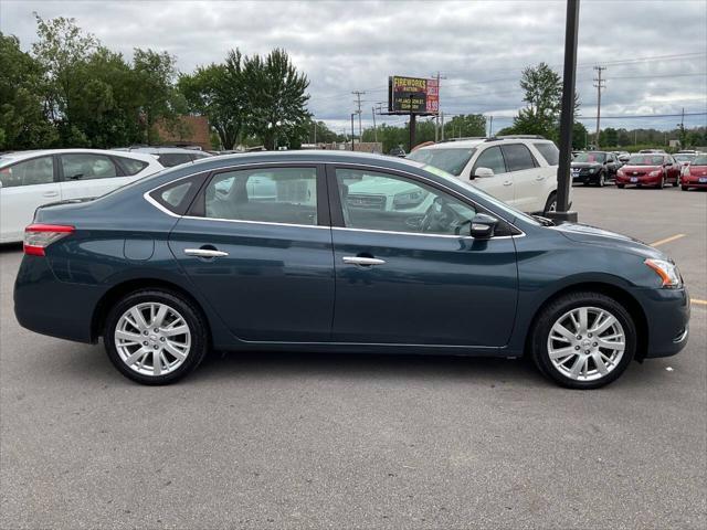 Photo of 2014 Graphite Blue Nissan Sentra