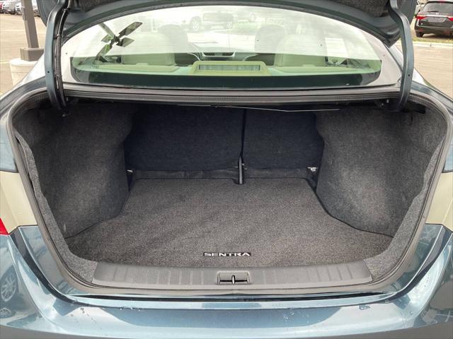 Photo of 2014 Graphite Blue Nissan Sentra