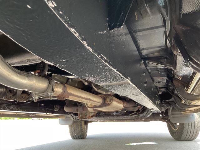 Photo of 2006 Tan Toyota Tundra