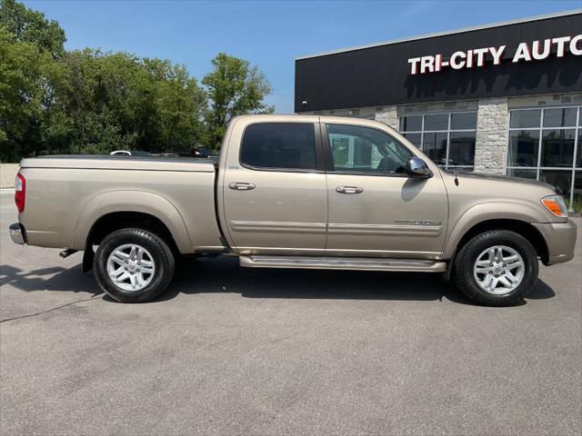 Photo of 2006 Tan Toyota Tundra