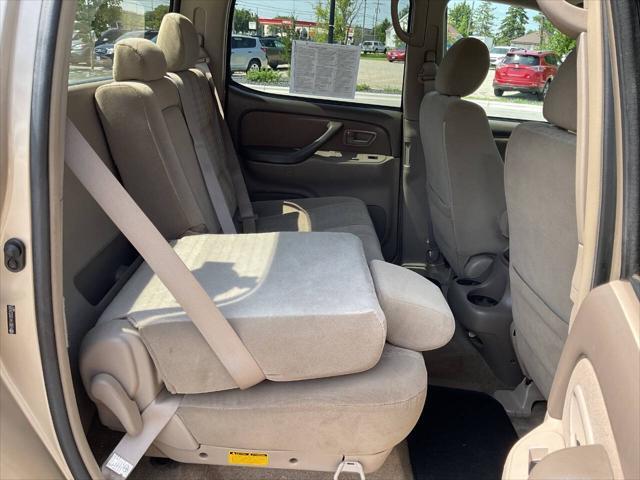 Photo of 2006 Tan Toyota Tundra