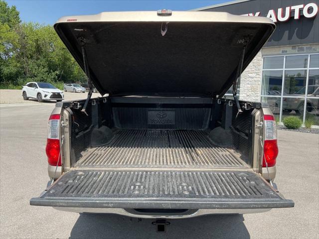 Photo of 2006 Tan Toyota Tundra