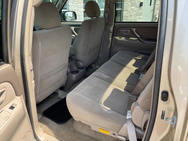 Photo of 2006 Tan Toyota Tundra