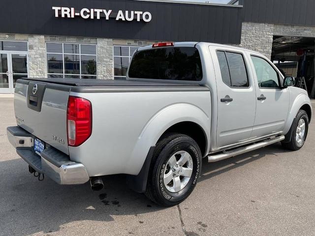 Photo of 2012 Brilliant Silver Nissan Frontier