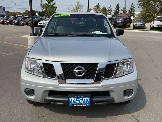 Photo of 2012 Brilliant Silver Nissan Frontier