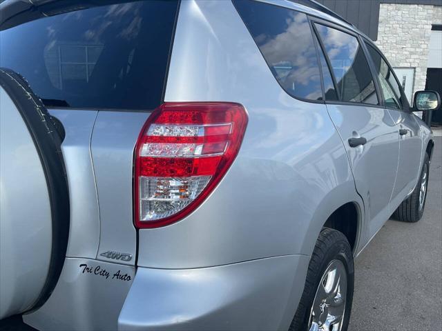 Photo of 2010 Silver Toyota RAV4