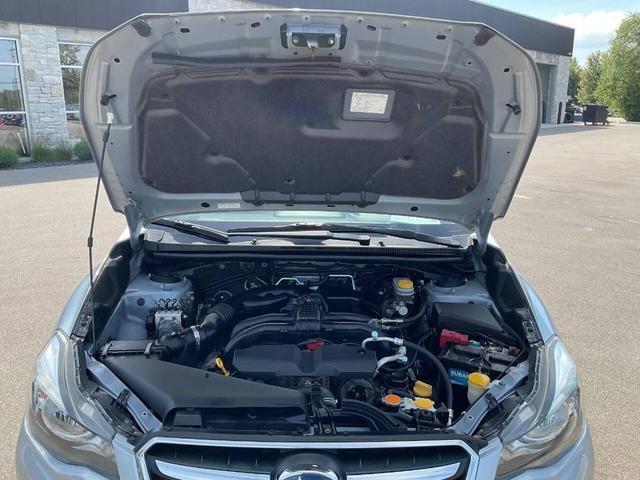 Photo of 2013 Ice Silver Metallic Subaru XV Crosstrek