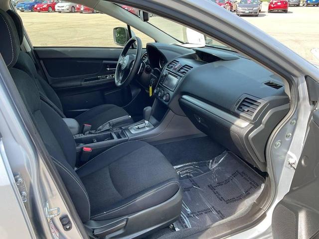 Photo of 2013 Ice Silver Metallic Subaru XV Crosstrek