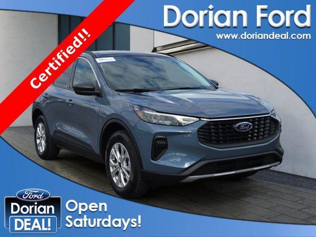 Photo of 2024 Vapor Blue Metallic Ford Escape