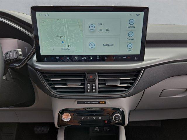 Photo of 2024 Vapor Blue Metallic Ford Escape