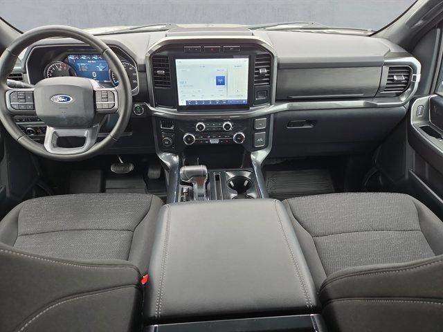 Photo of 2023 Iconic Silver Metallic Ford F-150