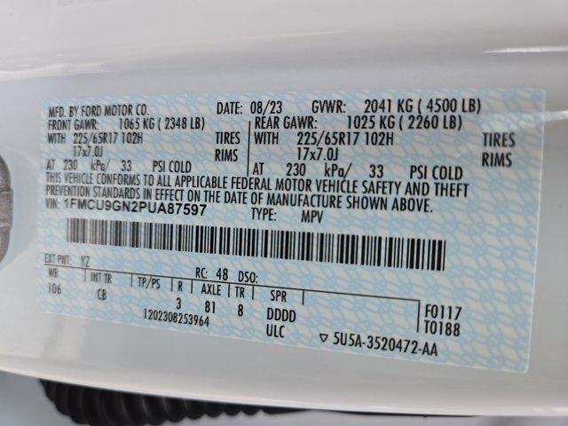 Photo of 2023 Oxford White Ford Escape