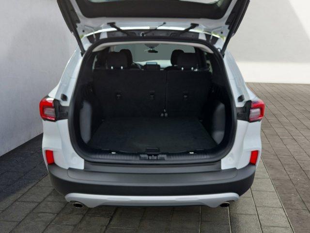 Photo of 2023 Oxford White Ford Escape