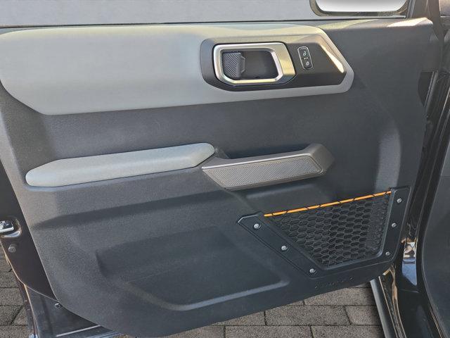 Photo of 2023 Shadow Black Ford Bronco