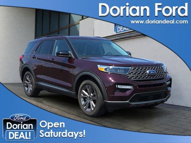 Photo of 2022 Jewel Red Metallic Ford Explorer