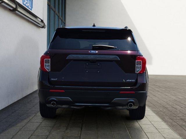 Photo of 2022 Jewel Red Metallic Ford Explorer