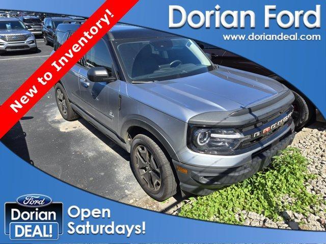 Photo of 2021 Iconic Silver Metallic Ford Bronco Sport