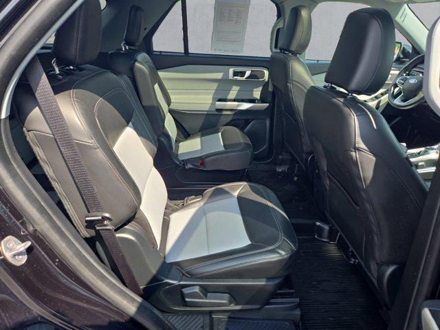Photo of 2023 Agate Black Metallic Ford Explorer