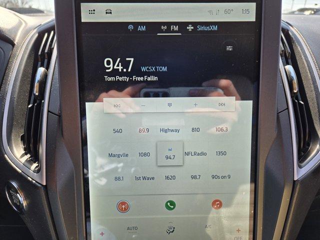 Photo of 2023 Agate Black Metallic Ford Edge