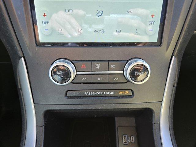 Photo of 2023 Agate Black Metallic Ford Edge