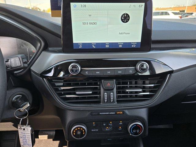 Photo of 2023 Carbonized Gray Metallic Ford Escape