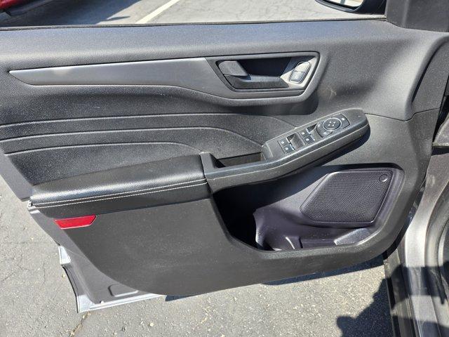 Photo of 2023 Carbonized Gray Metallic Ford Escape