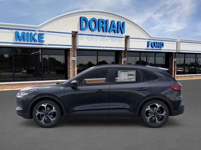 Photo of 2025 Agate Black Metallic Ford Escape