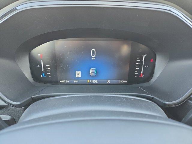Photo of 2023 Oxford White Ford Escape